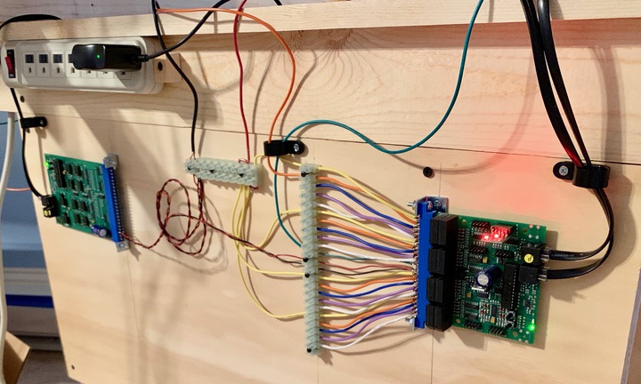 Signal board.